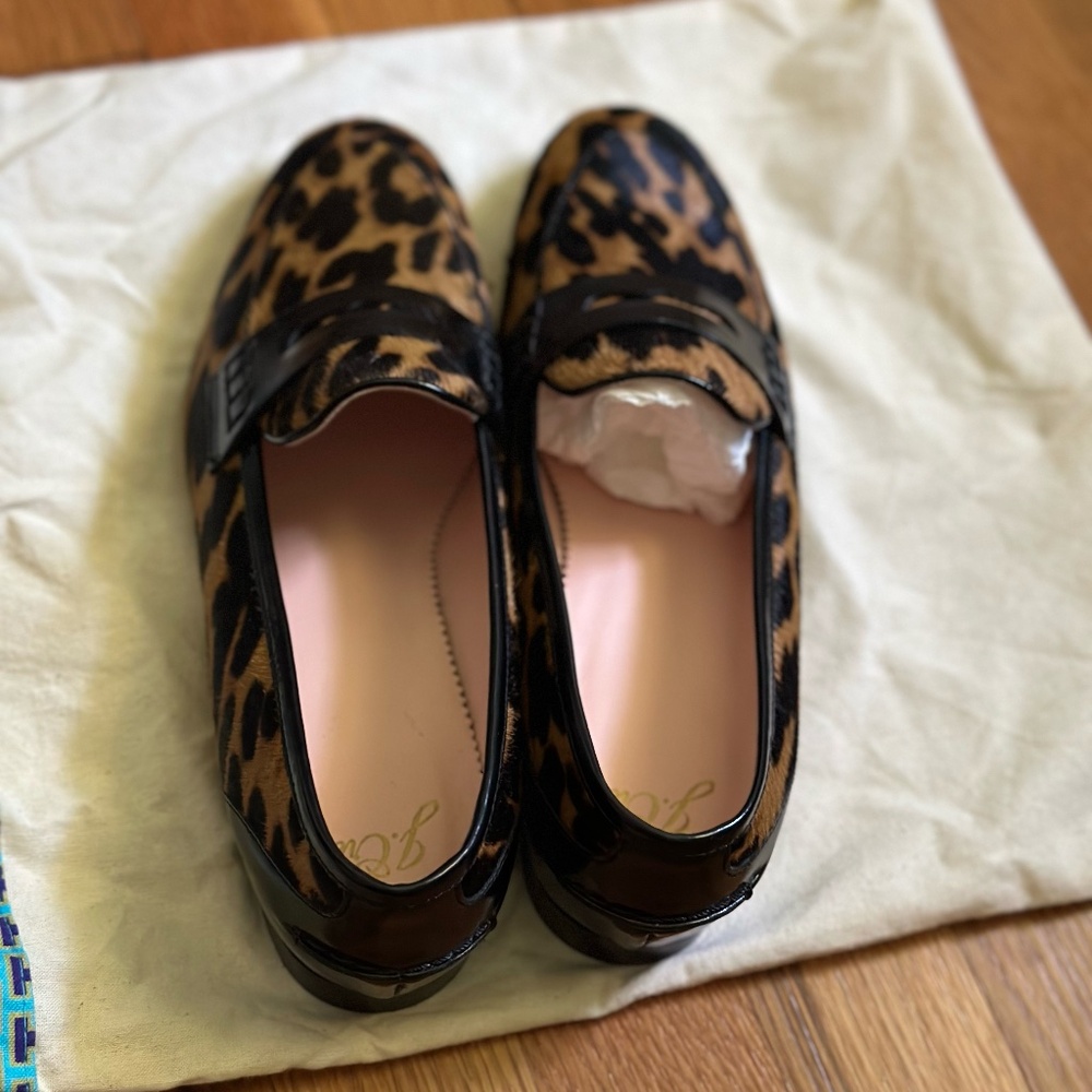 J Crew Leopard Print Calf Hair Leather Loafers 6.5 Never Worn